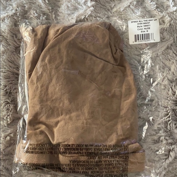 Spanx Nude All the Way Up NIB Sz G - Picture 1 of 2